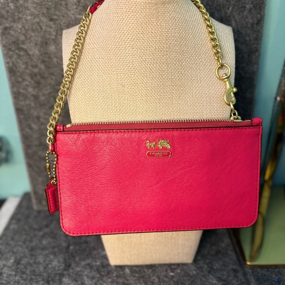 Coach Madison Slim Leather Wristlet - Picture 2 of 8